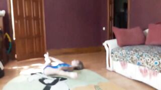 Girl Gymnast Victoria - shows Stretching and Flexibility to music /15.07.2023/