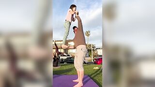 Acro yoga