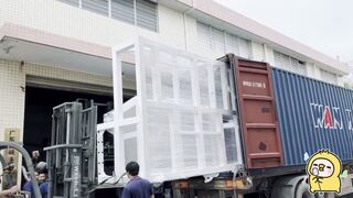 Do you know how to load a 2-meter stretching film machine into a container for export