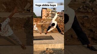 yoga Sikhte huye ????#short #shorts #viral