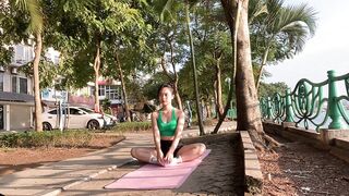 Yoga Stretches For Flexibility Contortion - Daily yoga for beginners, Gentle Stretching Routine.