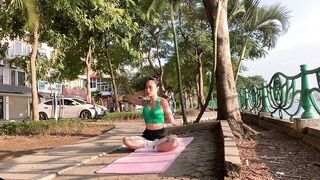 Yoga Stretches For Flexibility Contortion - Daily yoga for beginners, Gentle Stretching Routine.