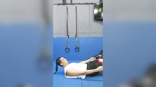 Hollow Body - Active stretching for your tight lower back #bjj #fitness #combatsports #mobility