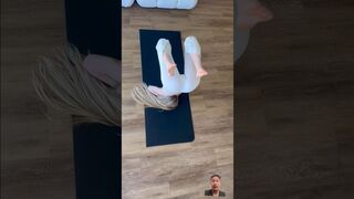 viral yoga girl???????? #yoga #flexible #exercise