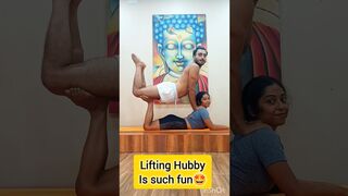 OUTSTANDING ACROBATIC YOGA BY INDIAN COUPLE????||#yoga #shorts #sanak #trending