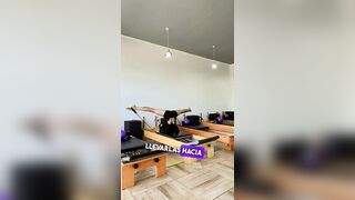 “La Vela” secuencia donde fusiono el Método Pilates y Stretching.