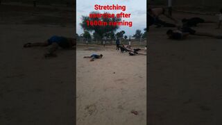 Stretching exercise #stretching #shorts #army #delhipolice #fouji #fouj #youtubeshort #indianarmy