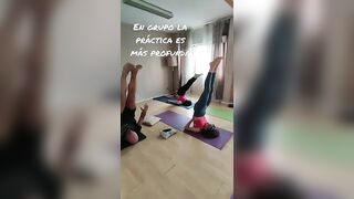 LA FUERZA DEL GRUPO PARA SOSTENER LA PRÁCTICA PERSONAL DE YOGA