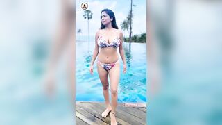 Actress in bikini|hot cleavage show |boobscleavage,hotscenes,#navelshow#shorts#ytshorts