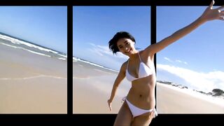 [3D without glasses] Wetlook X Gravure Vol.1 - Girls, Bikinis & Sea- Splash of Fun???? 【4K 】