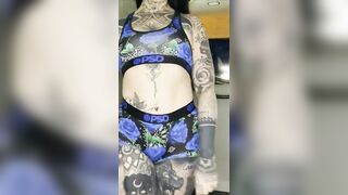 Try on haul: PSD blue roses outfit #inkedup #haul #tryon #tattoo #psdunderwear