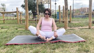 Splits legs Stretch - Yoga Routine | Gymnastics flex - stretching feet | Yoga feet |