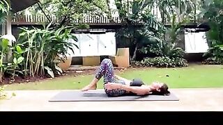 Peace begins with Yoga ???? #yoga #yogaforbeginners #yogagirl #yogaflow #shilpashetty #yogapractice