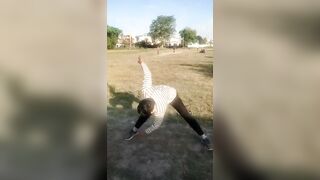 Outdoor Stretching ???????? #outdoor #streching #motivation #workout #fitness