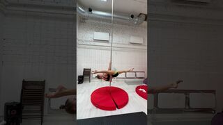 Сегодня на силовом ???????? #pole #flexible #poledance #aerial #polesport #dancer #fyp #fypシ #пилон