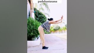 Want to do yoga On Vacations??मॅट के बिना योगासन #yoga #shorts #tejasveeyog #yogaforbeginners