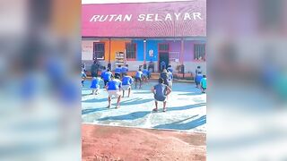 Pagi-pagi wbp stretching