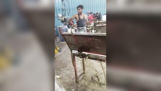 flexible form seat rickshaws molding video