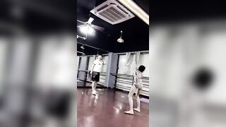 Chinese Ballet Flexibility Training #flexibilidad #flexible #dance #chinesedance #ballet