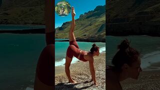 Flexible Beach Yoga Standing Split #shorts