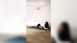 Glutes stretch #homeworkout #sciatica #nerve #stretching #glutes #tension #release #calm #exercise