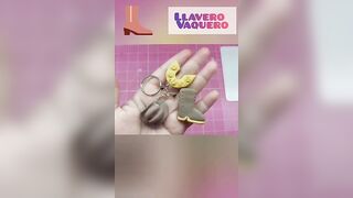 LLAVERO VAQUERO HECHO A MANO. Día del Padre. Pasta flexible. Porcelana Fría. #tutorial