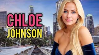 Chloe Johnson : Bikini Model & Influence