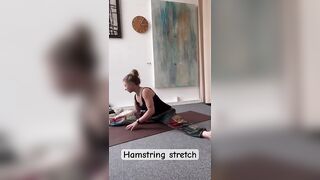 Hamstring stretch #yogaflow #stretching #yogapractice #hamstringstretches