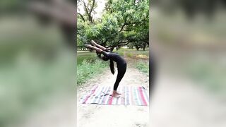 hasta Uttanasana/ raised arm pose/ yoga for healthy body/ flexible body/#yoga #ytshorts #viral #fit