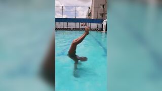 Stretching Handstand #stretching #flexibility #handstandhold #workout #shorts #reel #viral