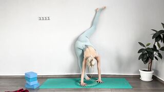 Flexible Handstand workout | Contortion stretches for flexibility