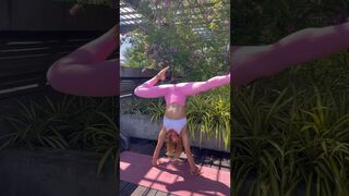 New handstand variation #flexibility #shorts #stretching