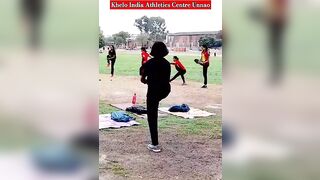 Stretching #shortvideo #ytshorts Utubeshorts #indianathletic #kheloindiakhelo #strecthing #stretch