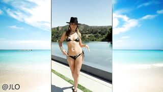 Jennifer Lopez Shows off her Bikinis (MUST SEE)