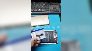 Xiaomi Redmi 6 / 6A ganti flexible power on off bagian dalam