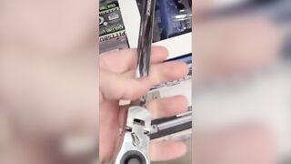 harbor freight tools saves the Day with a double flexible 3/8 inch ratchet