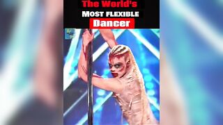 The world's most flexible dancer#trending #dancer #theworldmost