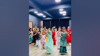 Flexible dance|little girls dance|chori jo khani rato me