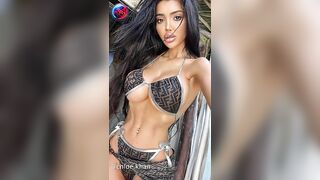 Chloe Khan - Modelo de bikinis | Biografía e información | Bikini Model