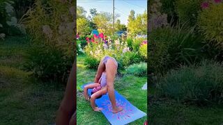 #nice #model #yoga #flow #flexibility #stretching #easy #bodystretching #viralvideo #shorts