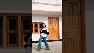 Pahin Ke Chali Bikini#instagram #bhojpuri_song #video #new #new #dance