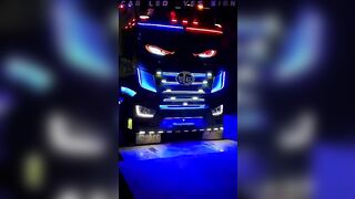 Flexible Led truck eye light Glow led car sign flexible screens programmable eye screen for vehicles