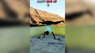 Ever fail but don't give up???? #shorts #yoga #calistnenics #handstandworkout