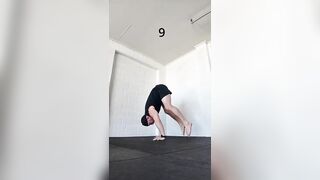 Calisthenics Handstands Yoga Mix