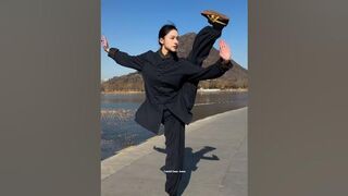 #kungfu #traditionaltaichi #martialarts #taichiclass #yoga #dance #taichi