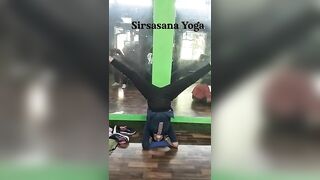 Sirsasana Yoga #Shorts