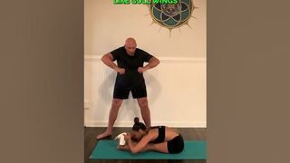 Get More FLEXIBLE! Hot Yoga's ????‍♂️ Leg STRETCHING Pose #shorts