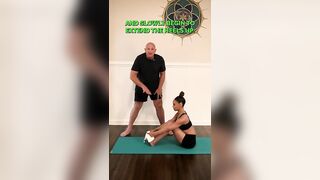 Get More FLEXIBLE! Hot Yoga's ????‍♂️ Leg STRETCHING Pose #shorts