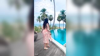 Sarah Sangeetha New Hot Bikini Status