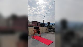 front bending strength ???????? #fitness #patanjali #arya #pushup #yogaeverywhere #calisthenics #yoga #o